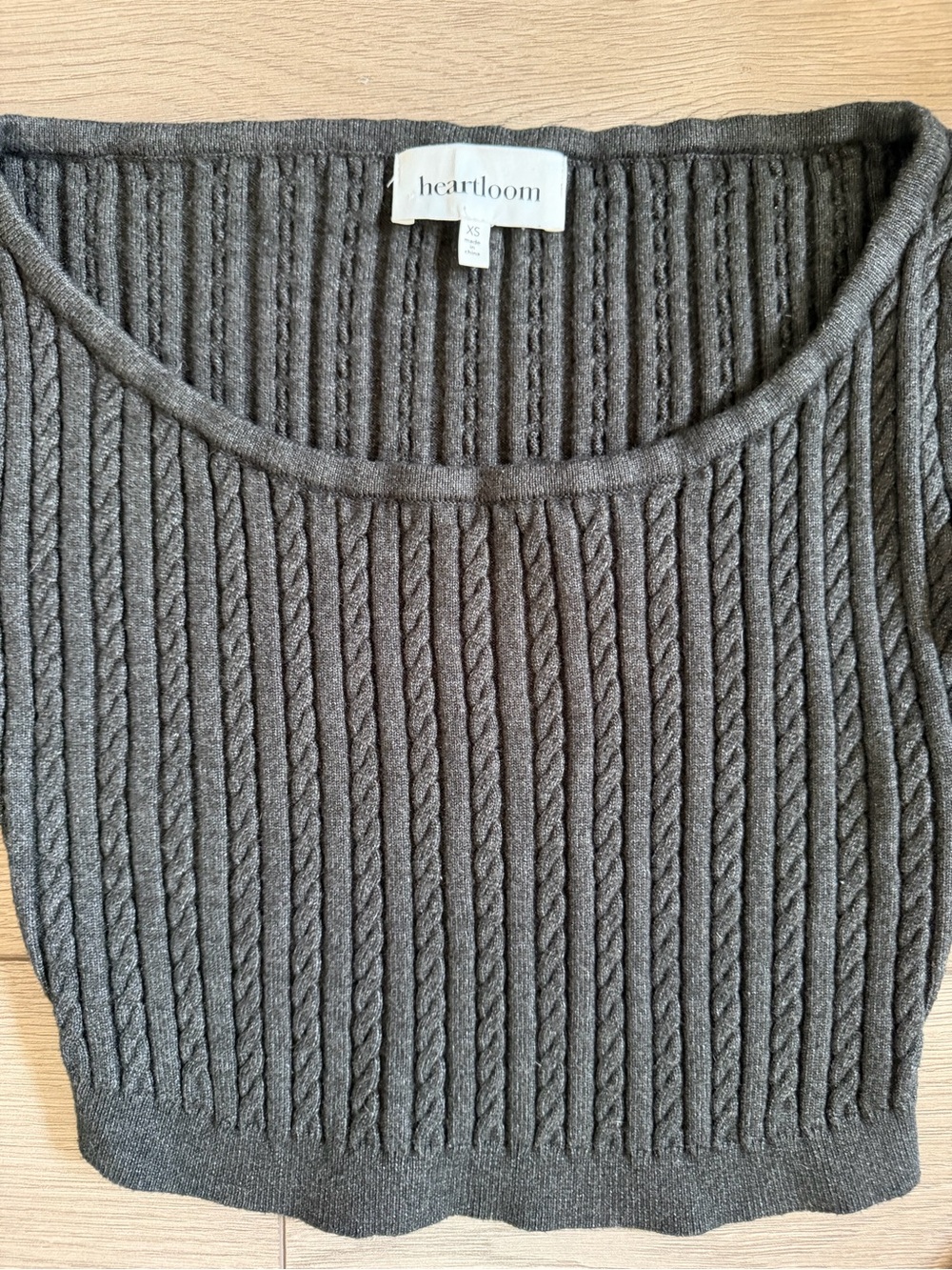 HEARTLOOM Charcoal Ribbed Knit Crop Sweater Size XS - Picture 3 of 6